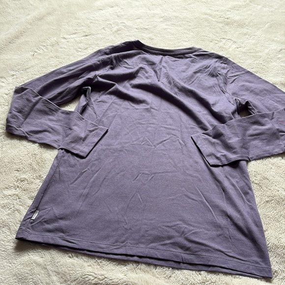 Eddie Bauer Long Sleeve V-Neck Top | Size S | 60% Cotton Purple Tee - Picture 4 of 6